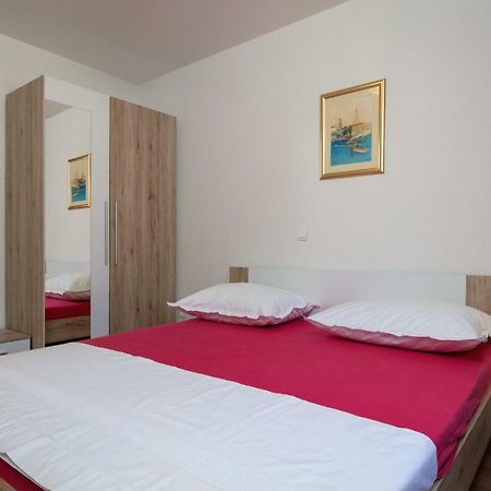 Luxury Apartment Nora Podstrana Bagian luar foto