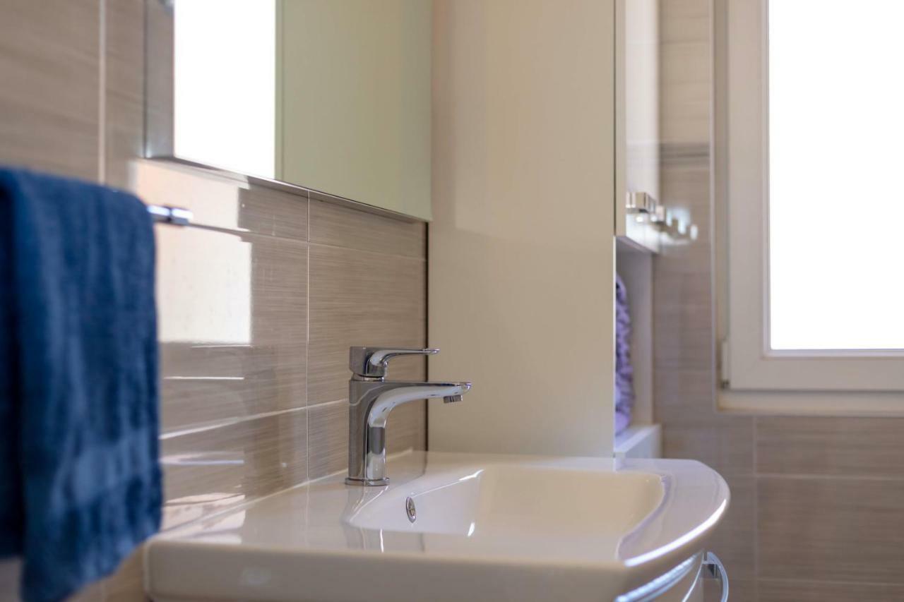 Luxury Apartment Nora Podstrana Bagian luar foto